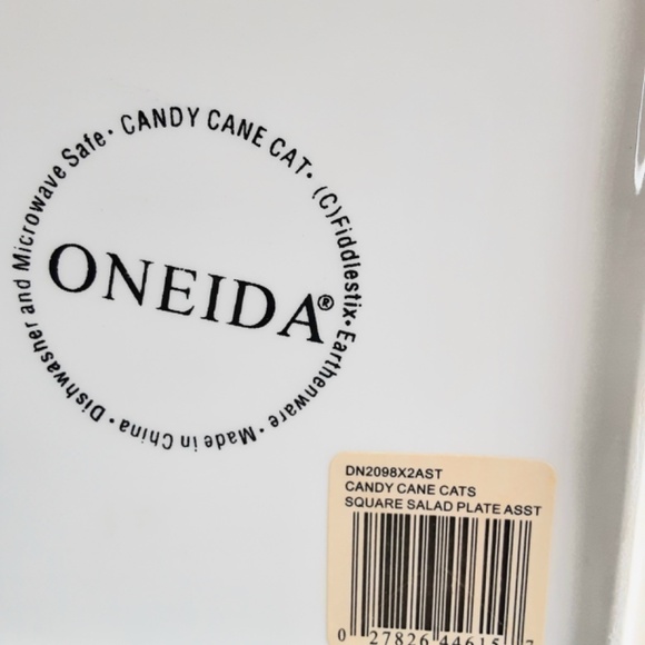 Oneida Fiddlestix Candy Cane Cat 8" square Plate - Picture 4 of 8